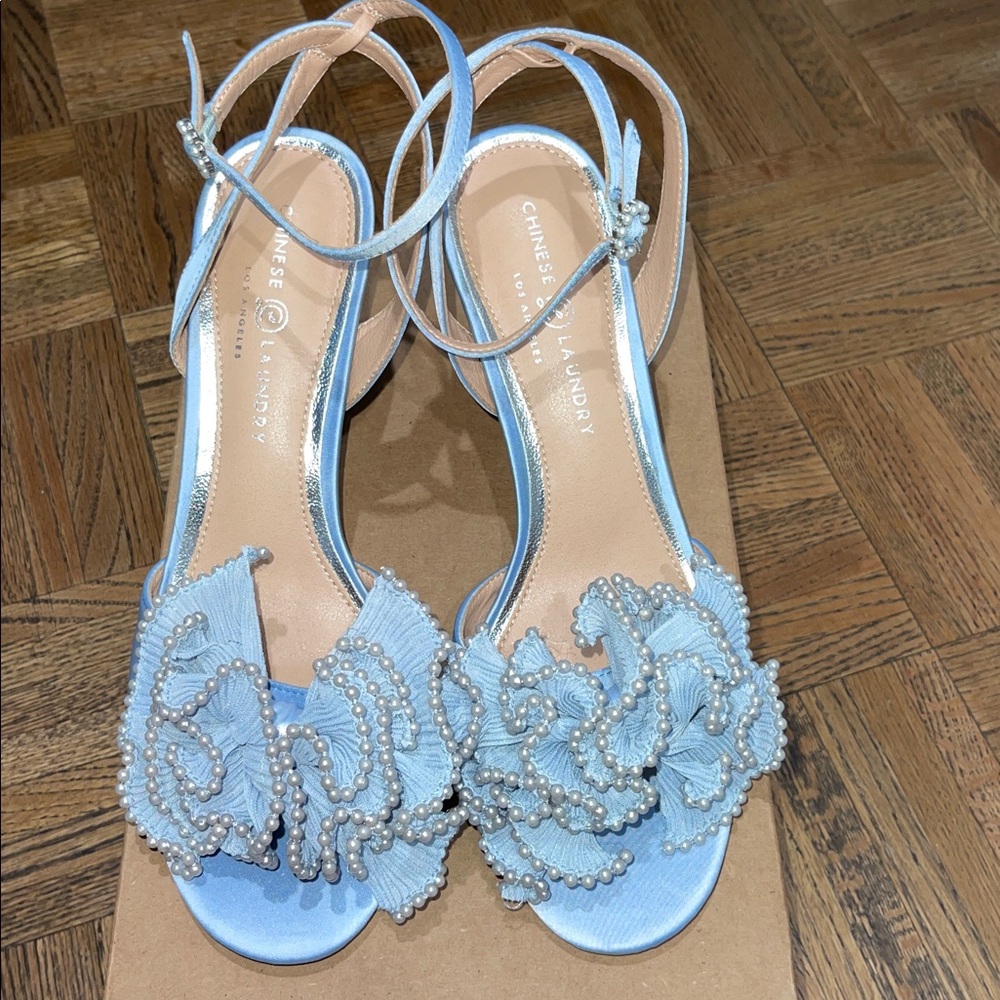 Chinese Laundry Blue Satin Heels with Pearl Embellishments Jovie Sandal Size 11 - Picture 2 of 7